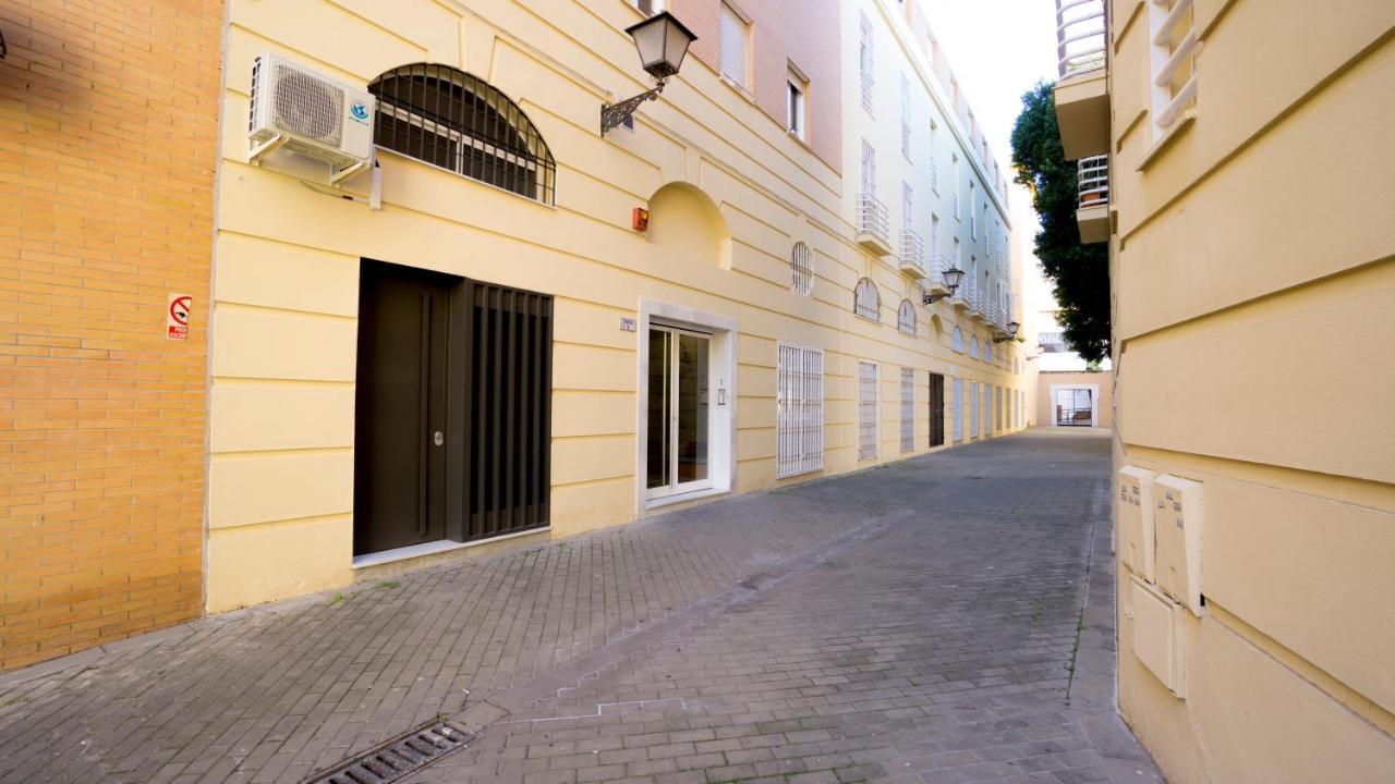 Rentalsevilla Escuelas Pias Bagian luar foto