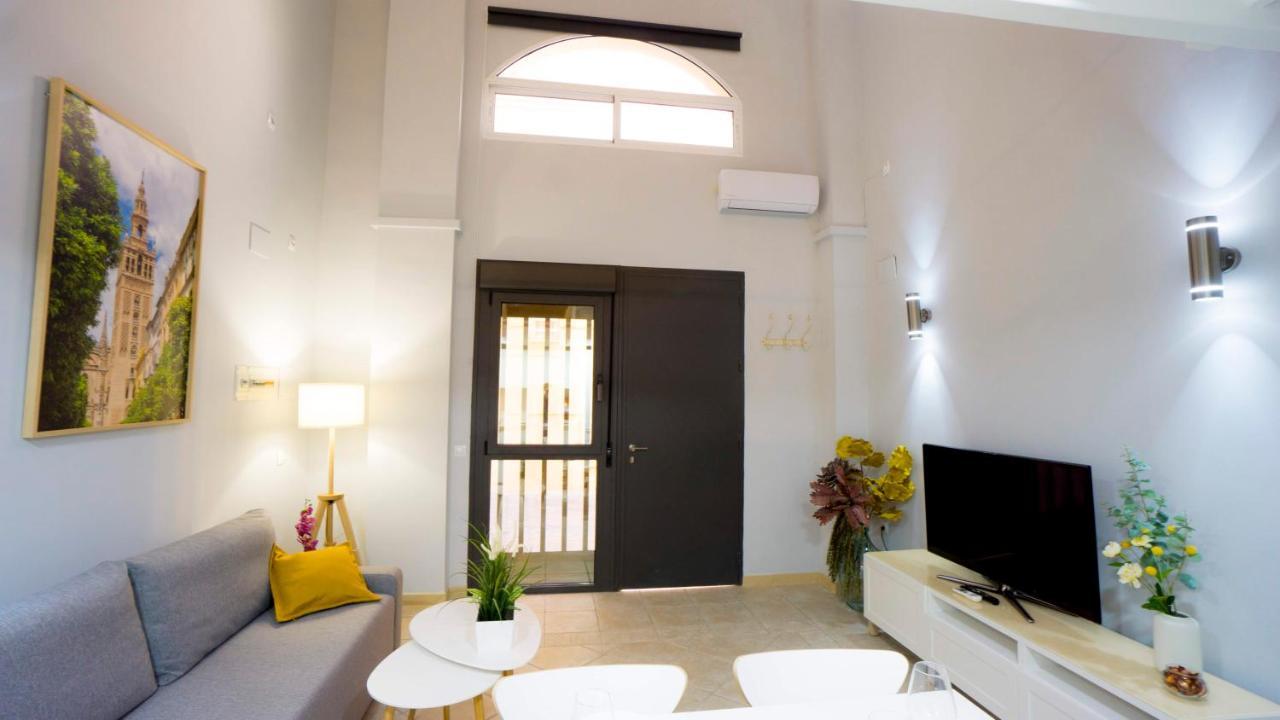 Rentalsevilla Escuelas Pias Bagian luar foto